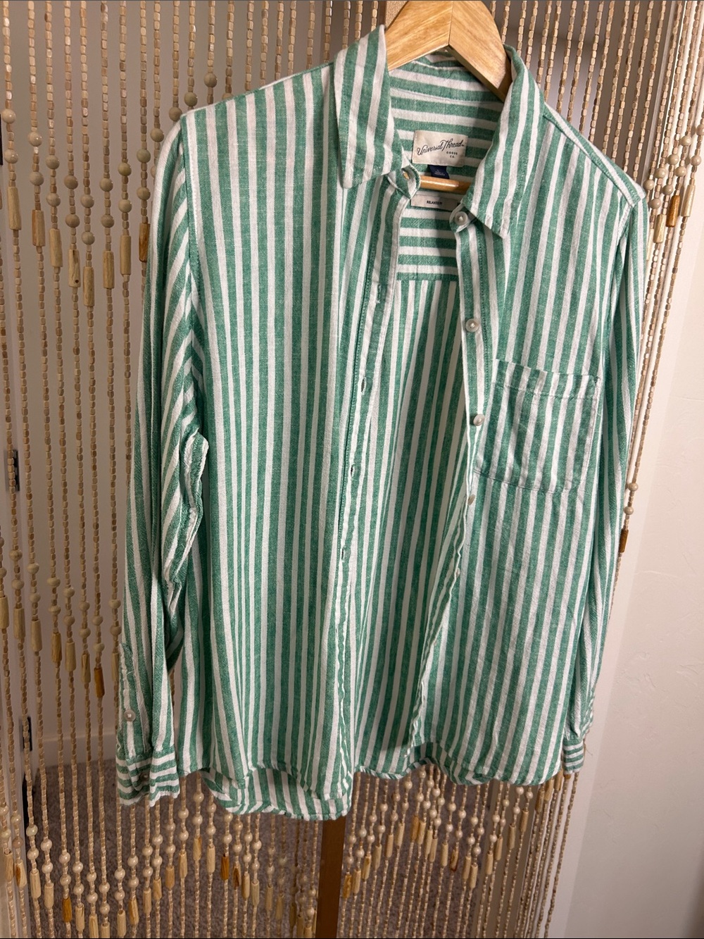 Universal Thread Green and White Striped Relaxed-Fit Shirt - Picture 4 of 9
